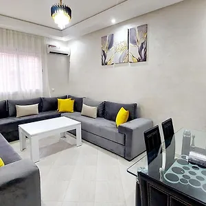 Appartement Modern Family Near Airport, Marrakesh